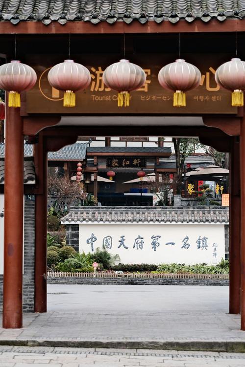 成都东站到黄龙溪古镇怎么坐车