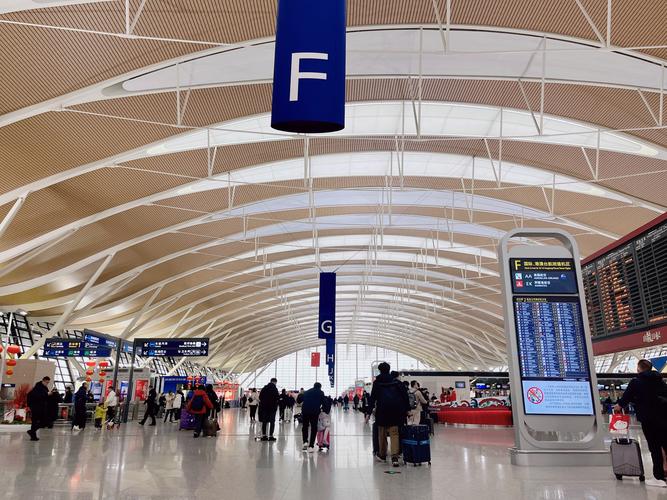 上海浦东国际机场t2航站楼