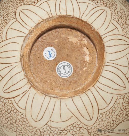 磁州窑瓷器大罐底特征