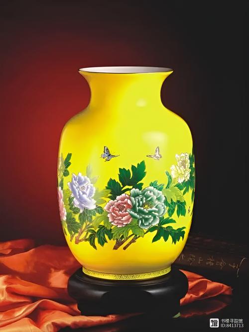 中国现代艺术瓷器品种