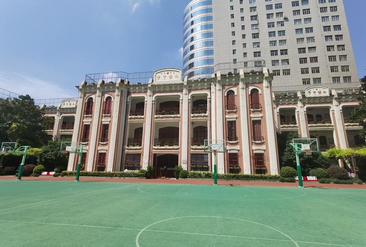 上海市实验学校附属光明学校