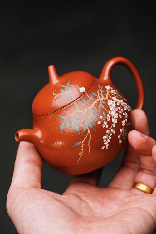 万兆元紫砂壶锦上添花