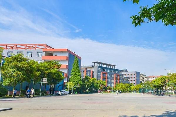 成都经济开发区职业技术学校