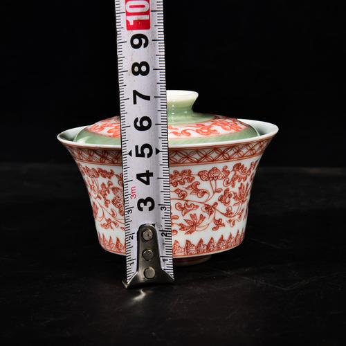 乾隆年制瓷器盖碗图片