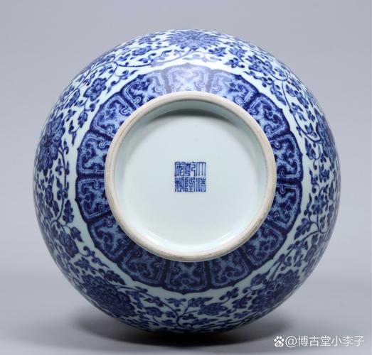 民国仿乾隆瓷器 落款