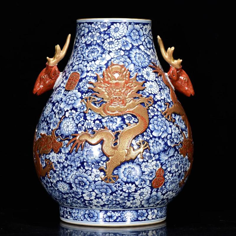 清代日本青花描金瓷器