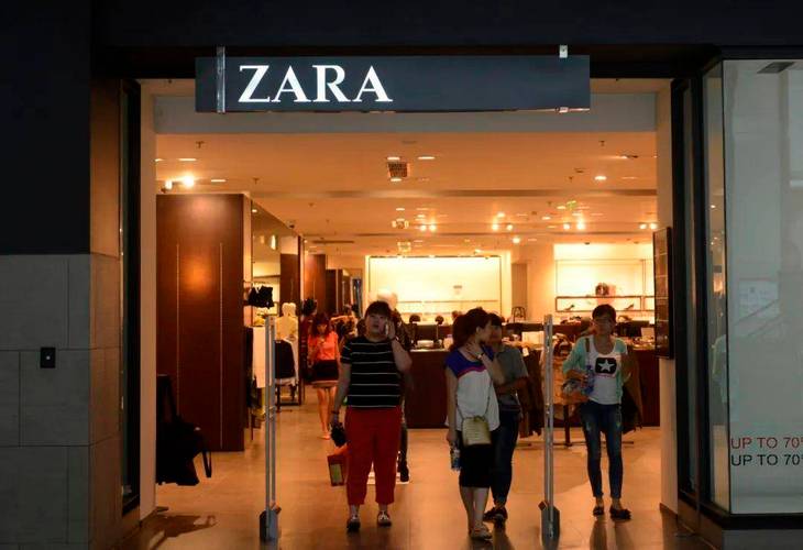 上海最大的zara店在哪