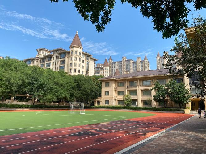 北京市石景山区银河小学