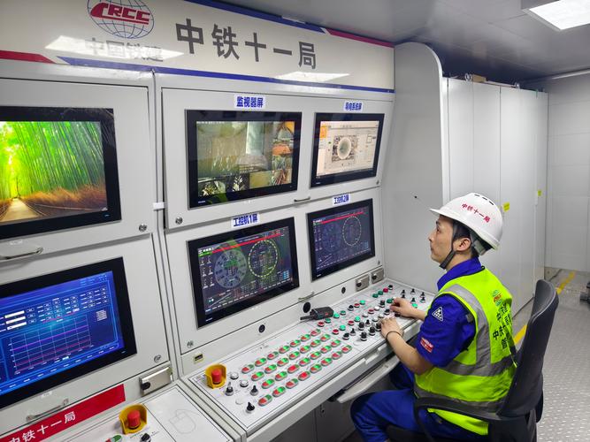 郑州到成都飞机时刻表查询