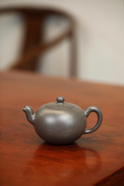 张雪君的紫砂壶怎么样