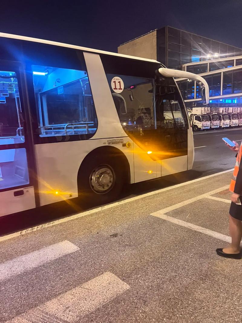 上海虹桥火车站机场大巴