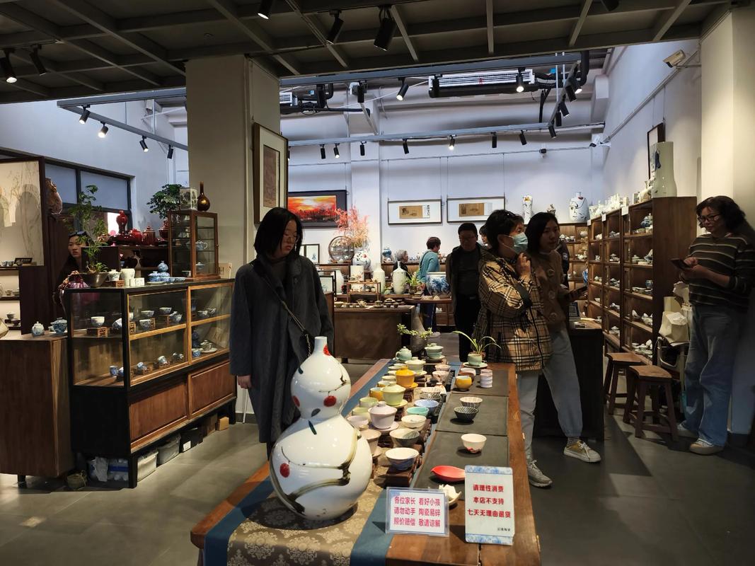 景德镇最有名的瓷器店