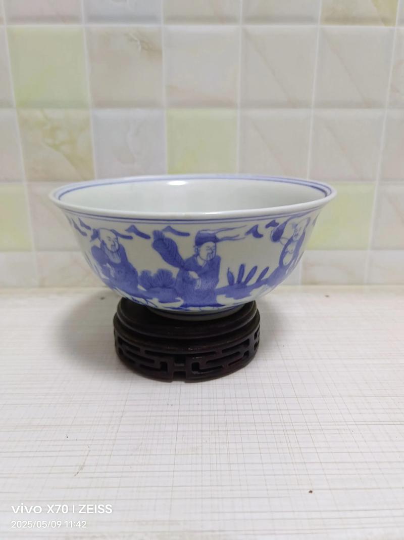 明朝瓷器茶碗值多少钱