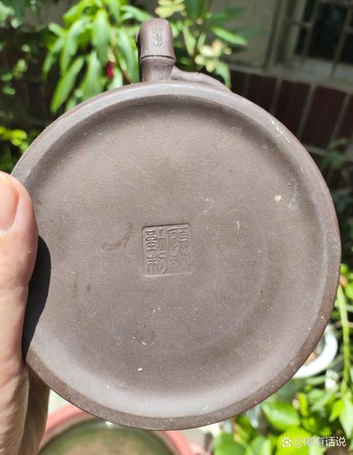 紫砂壶没有盖款和把款