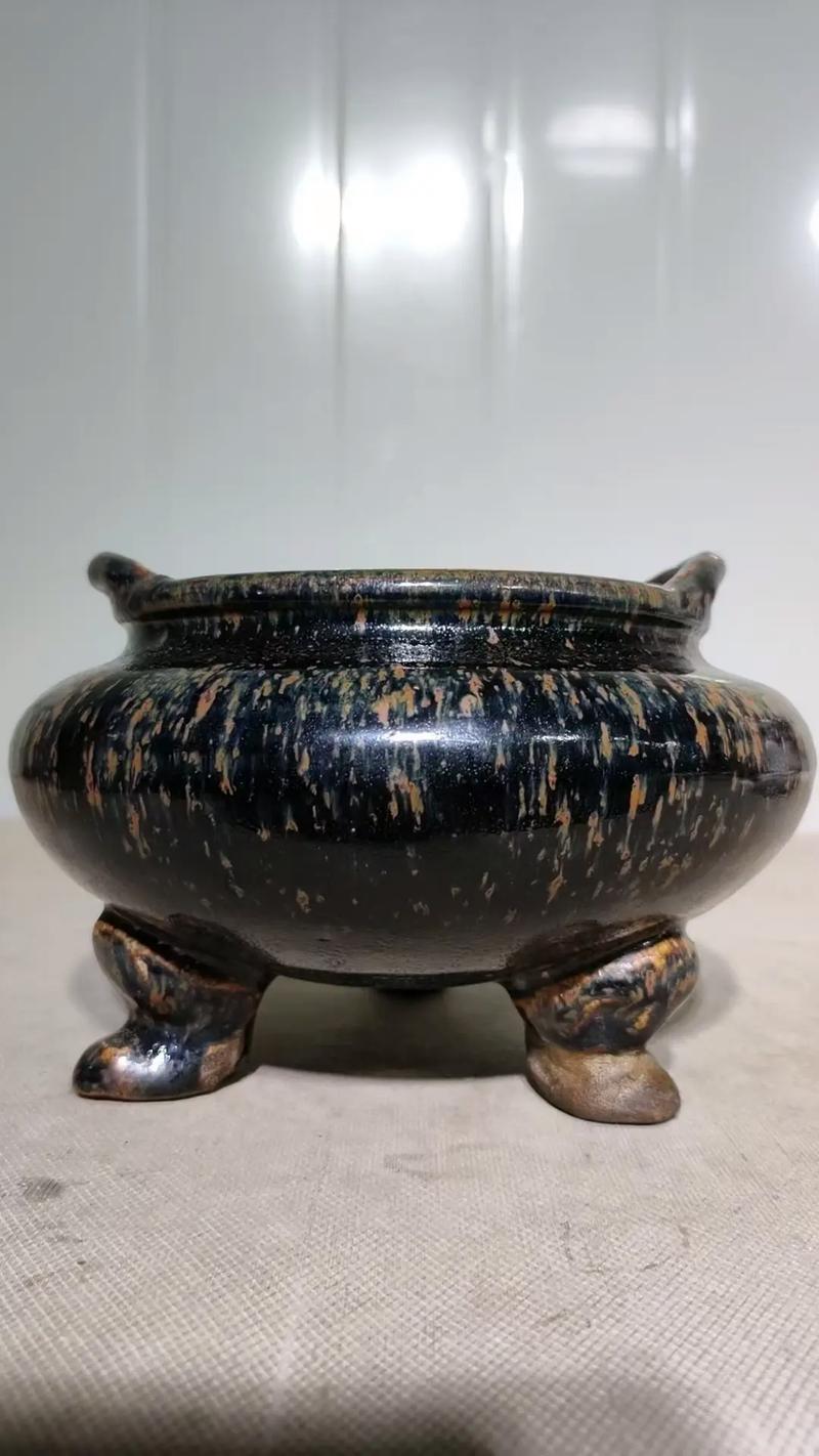 青代黑釉瓷器图片大全