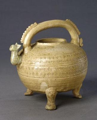 春秋时代的瓷器值钱吗