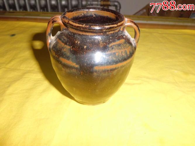 民国黑釉小罐瓷器图片