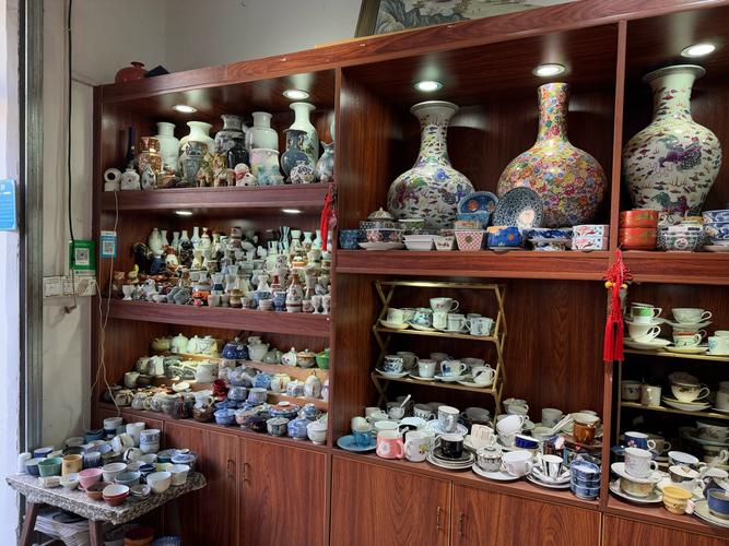 老外在哪里买瓷器上海