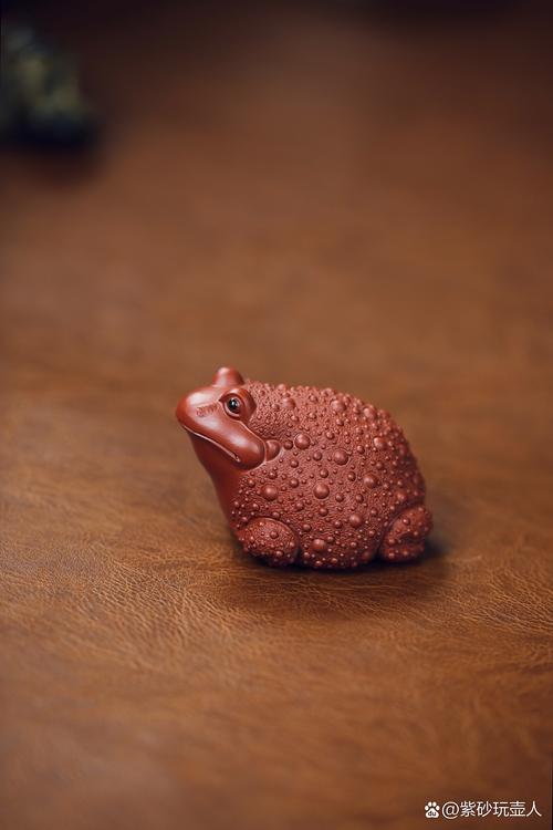 大明宣德瓷器金蟾图片