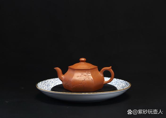 方华君是紫砂壶名家吗