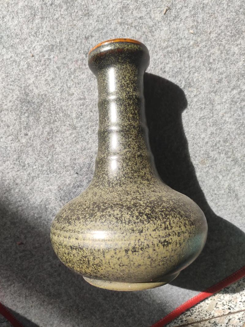 闲谈茶叶末釉瓷器收藏