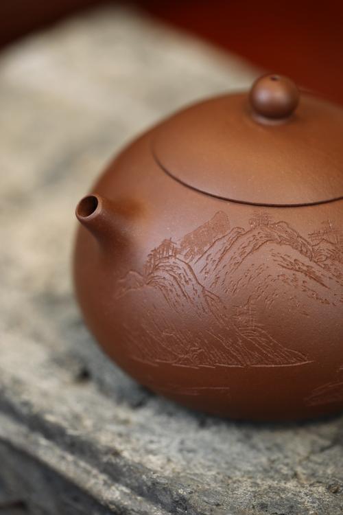 王辉做的紫砂壶西施壶