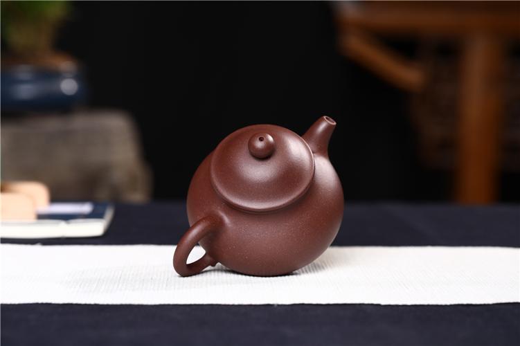 青段泥紫砂壶泡铁观音