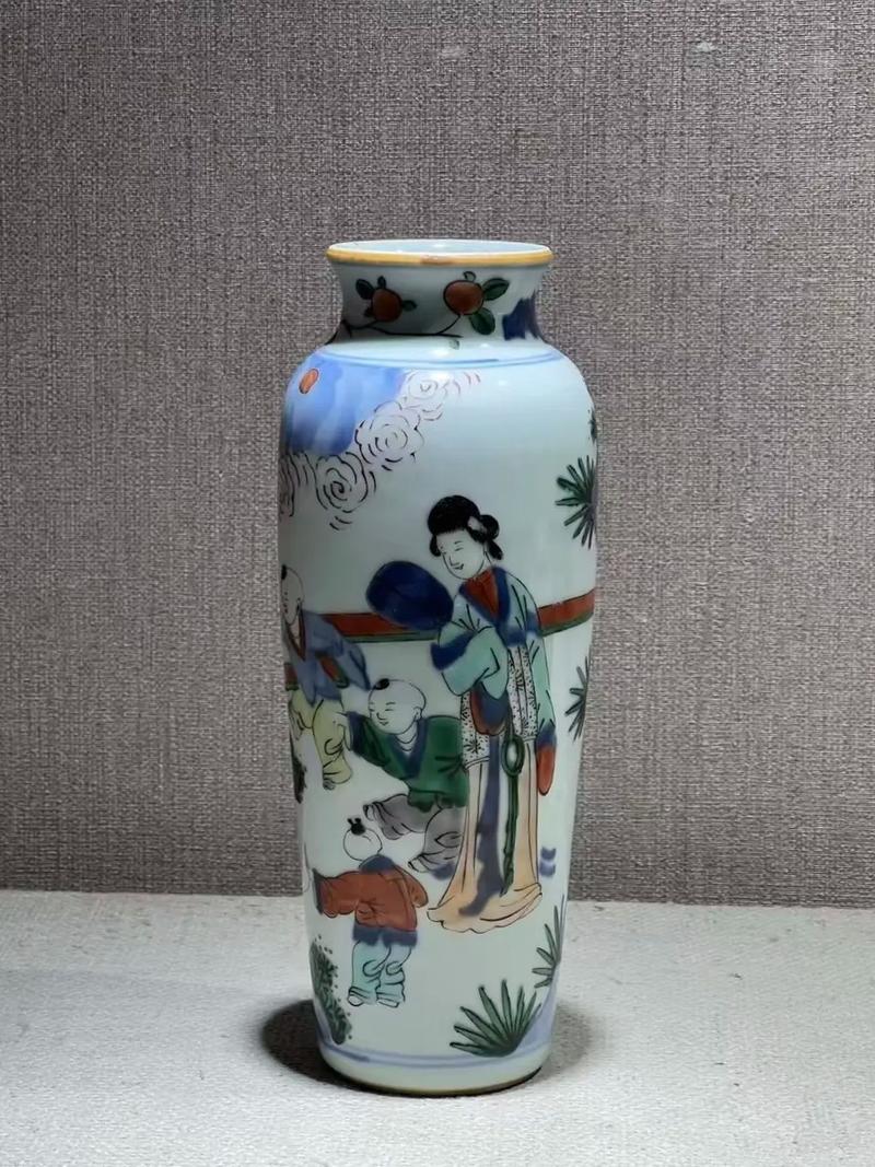 康熙五彩人物瓷器特点