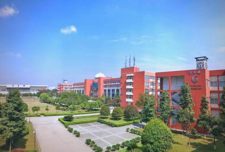 四川电子科技大学成都学院