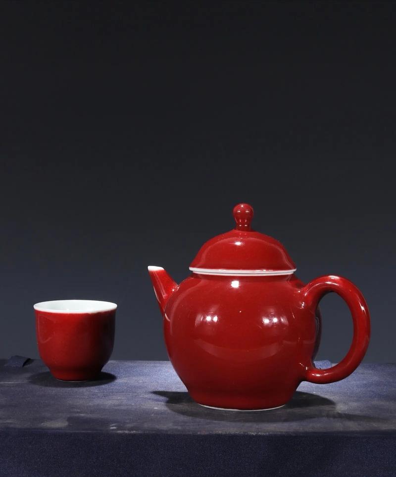 光绪仿乾隆郎窑红瓷器