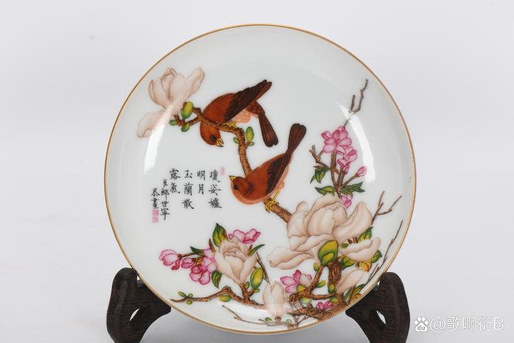 大清乾隆制瓷器花鸟图