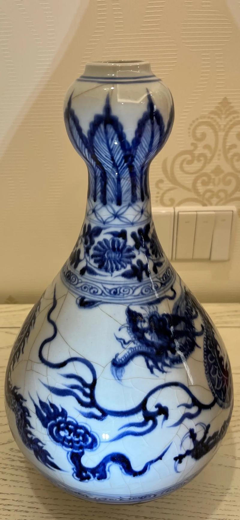 出土元青花瓷器的特点