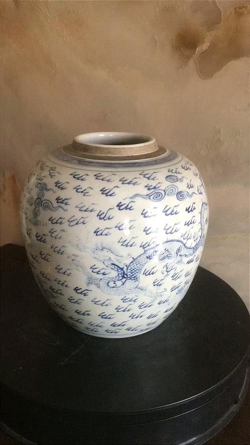 清康熙青花瓷器罐图片