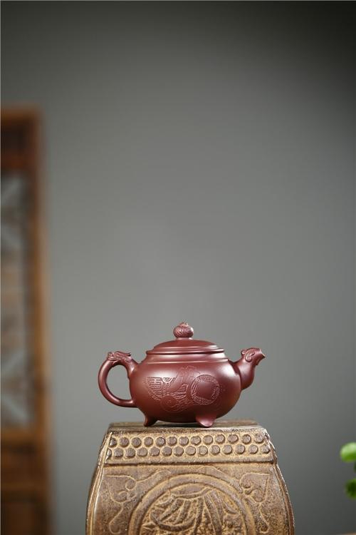 紫砂壶制作名人顾健芳