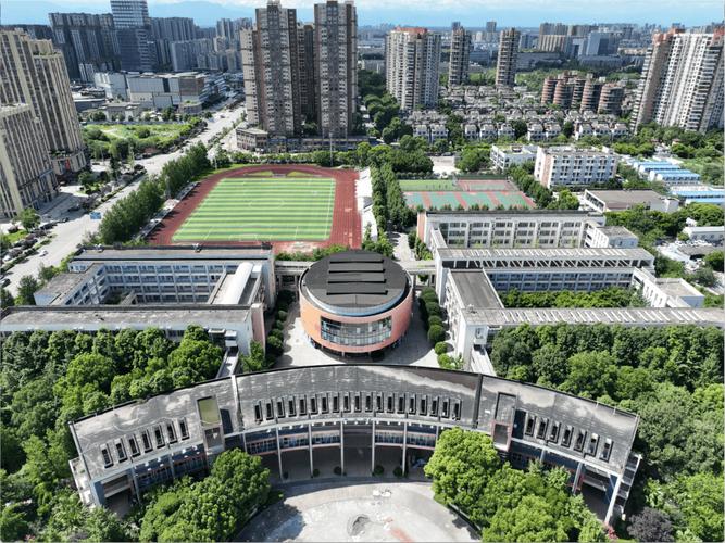 北京师范大学成都实验中学