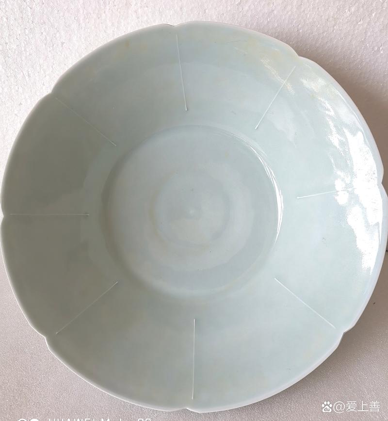 宋代影青瓷器底足图片