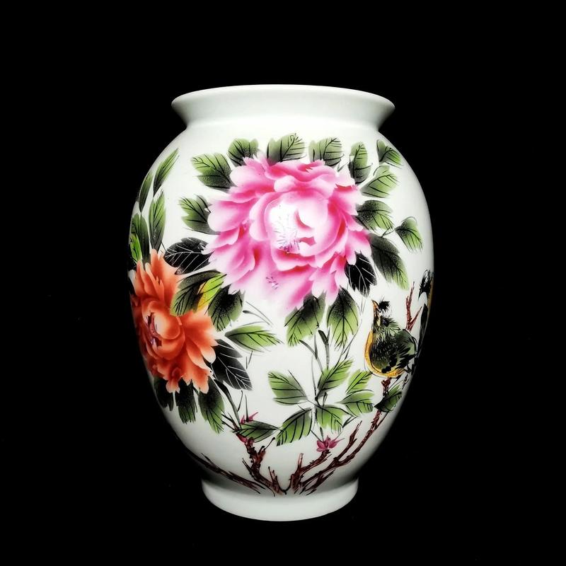 黎明瓷器作品国色天香