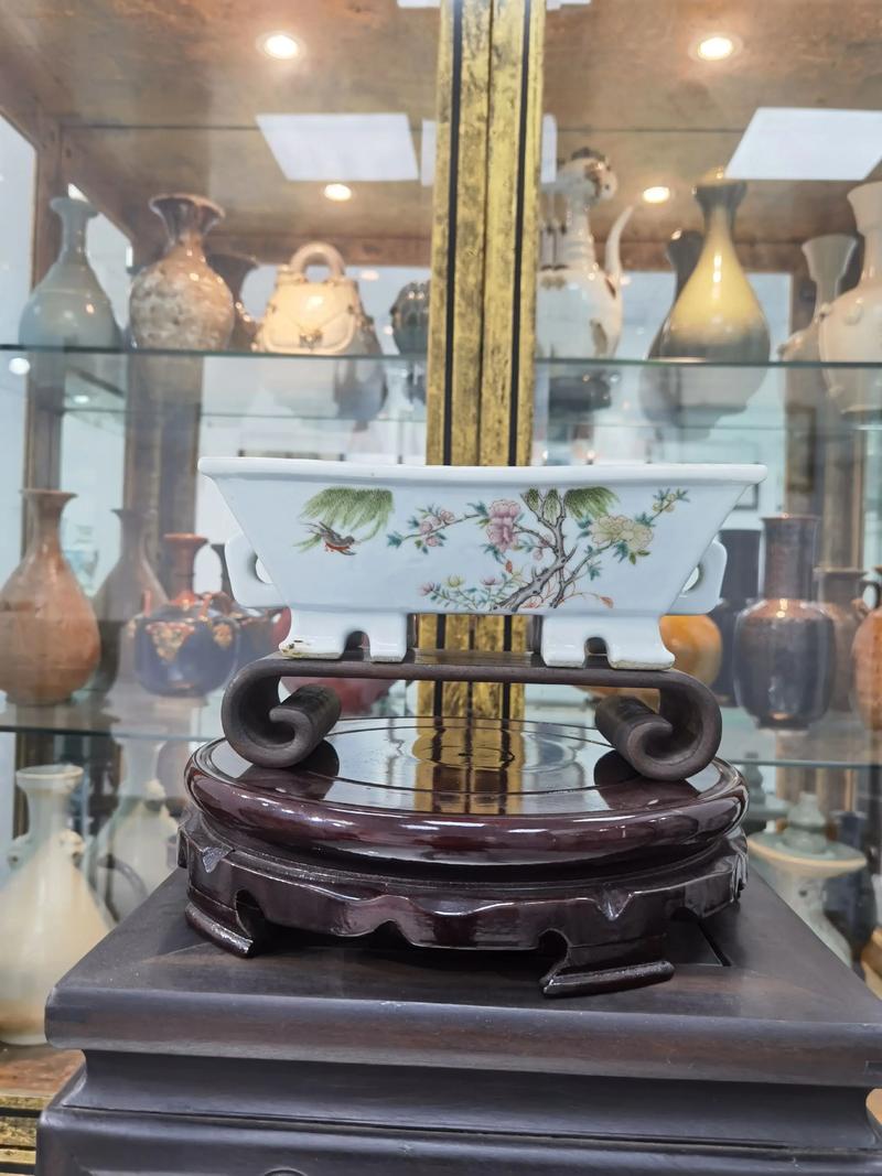 民国居仁堂款瓷器图片