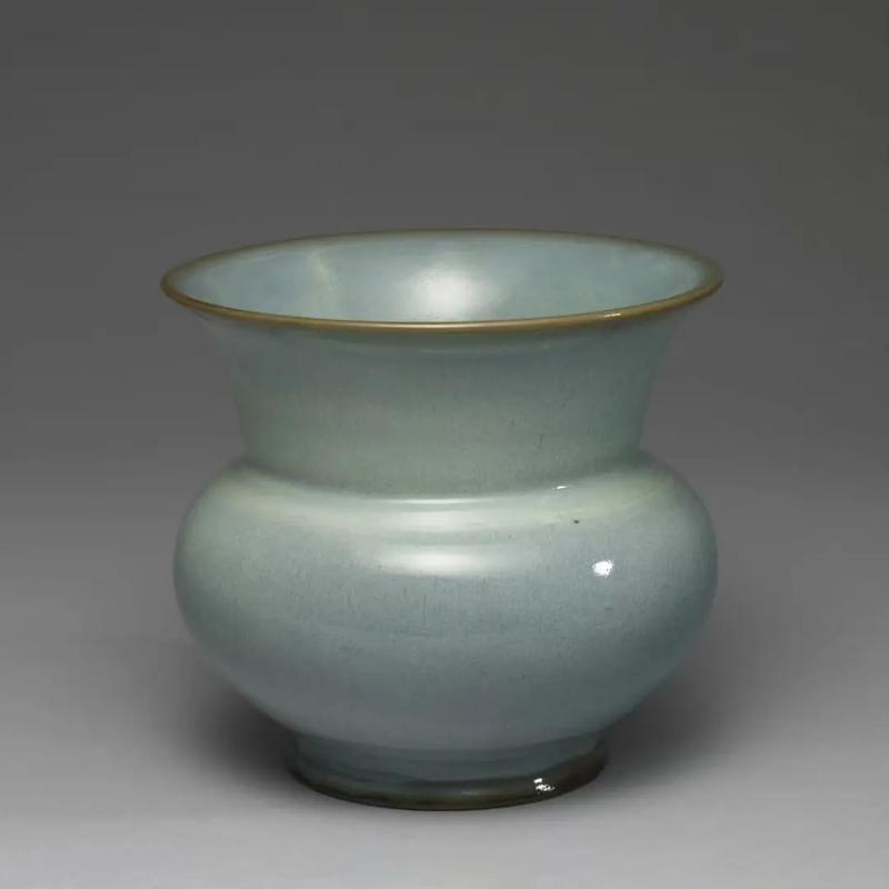 月白釉瓷钧窑瓷器图片