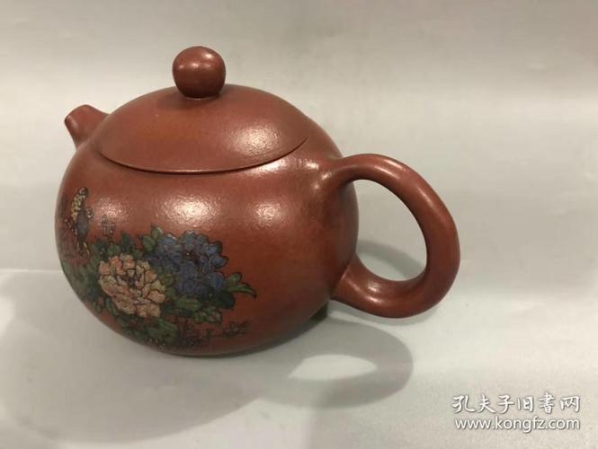 周成易所有紫砂壶图片