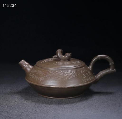 周桂珍描金紫砂壶图片