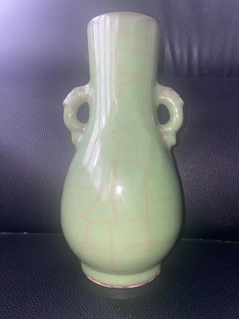 宋代官窑绿釉瓷器图片