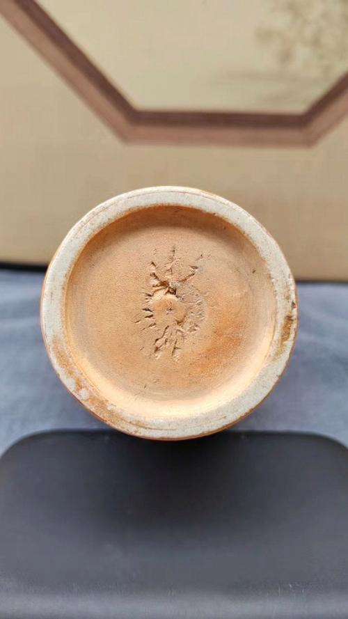 元代瓷器底足落款特征