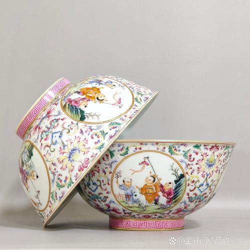 明清粉彩瓷器饭碗图片