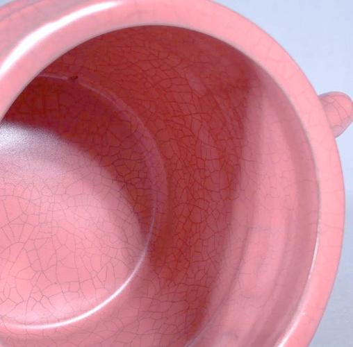 宋代汝窑红釉瓷器图片