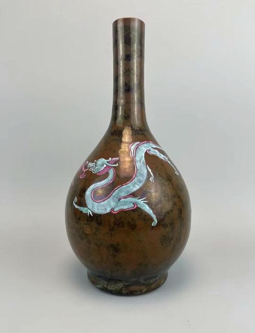 清朝瓷器会有铁锈斑吗