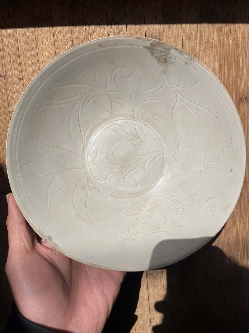 宋代定窑土定瓷器价格