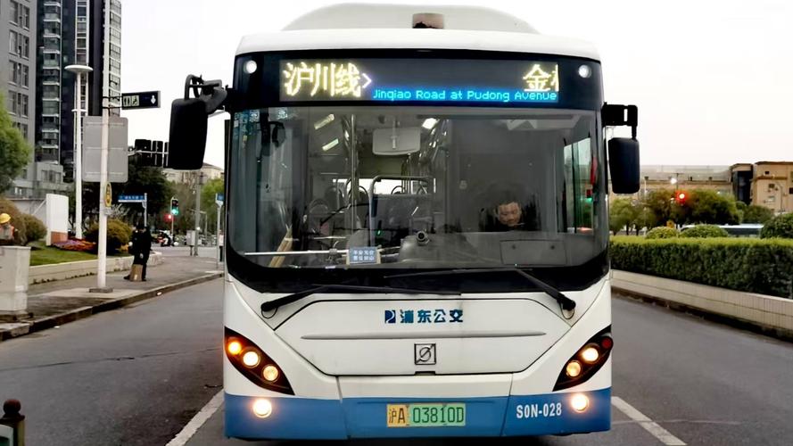 上海站到川沙坐几号线