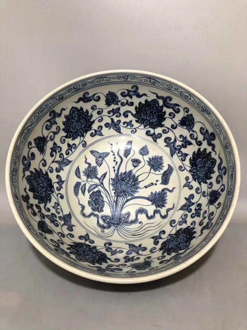 明代早期青花瓷器图片